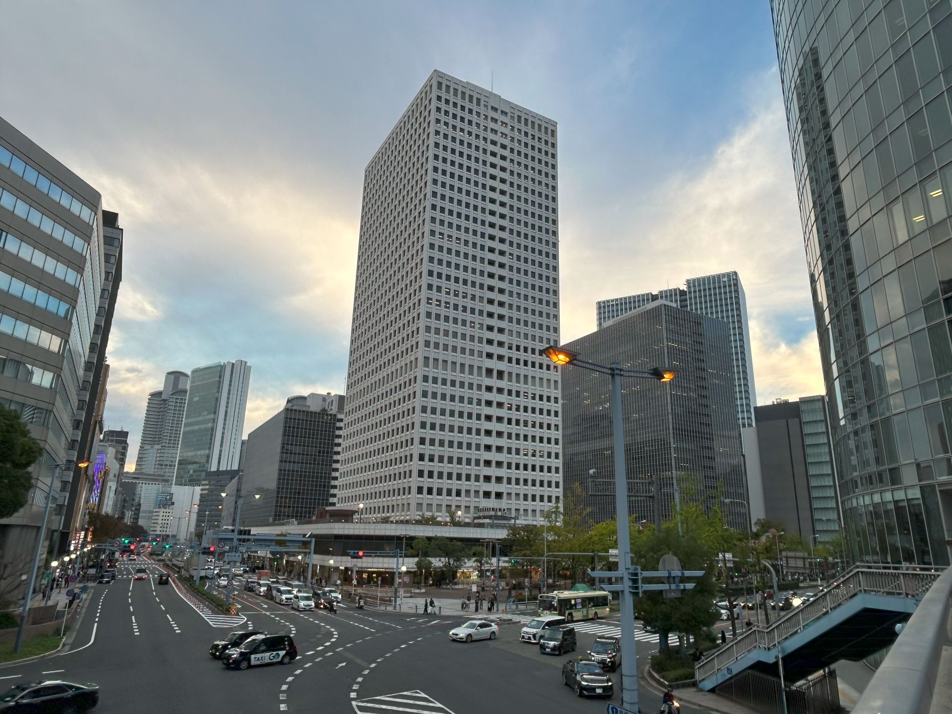 大阪駅前第１ビル・大阪駅前第２ビル・大阪駅前第３ビル・大阪駅前第４ビル